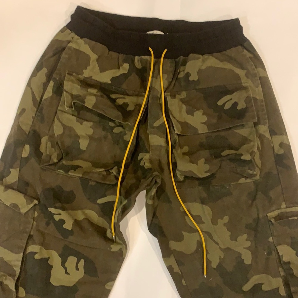 Men’s Camo Cargos
